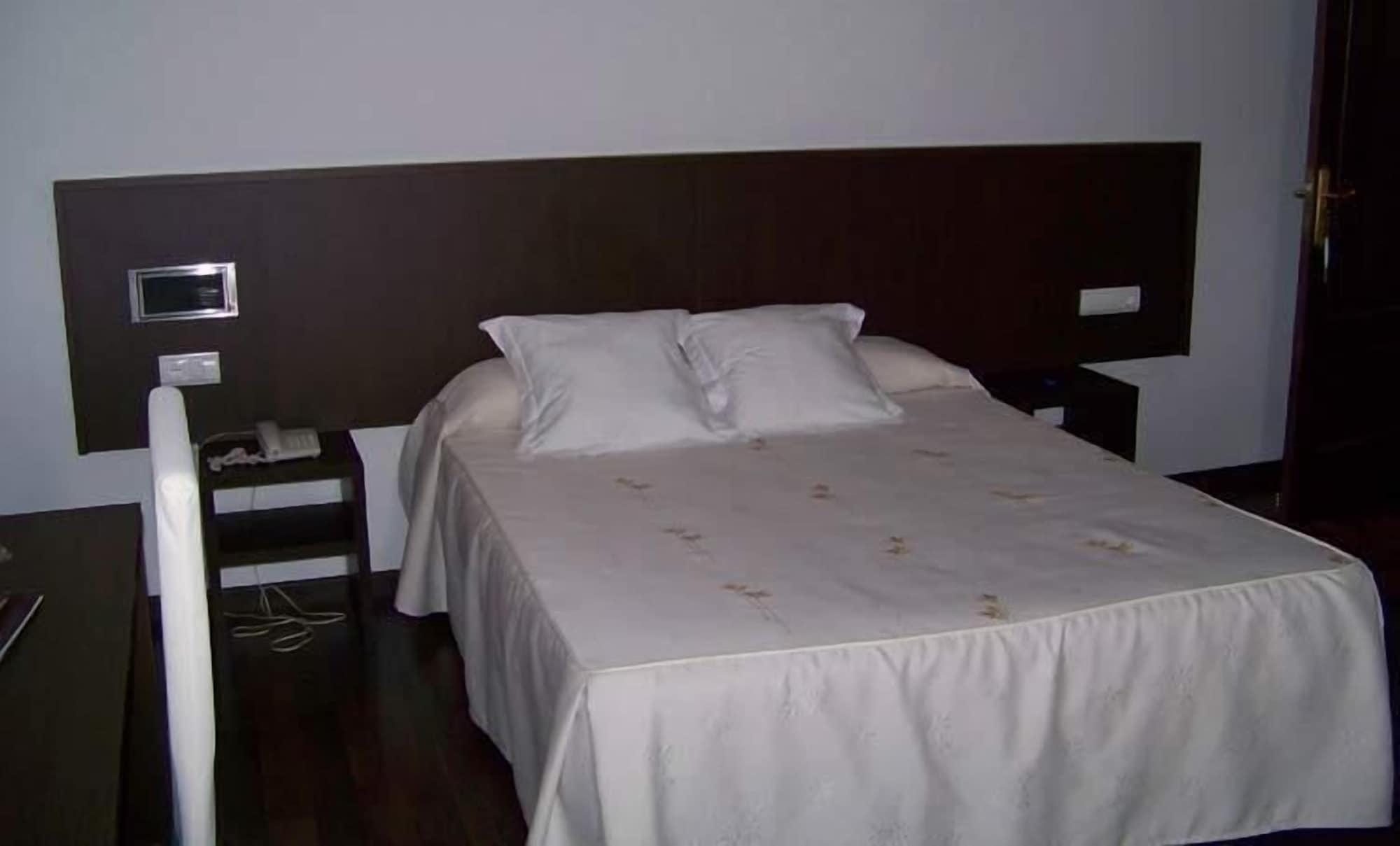Hotel Park Нойя Экстерьер фото