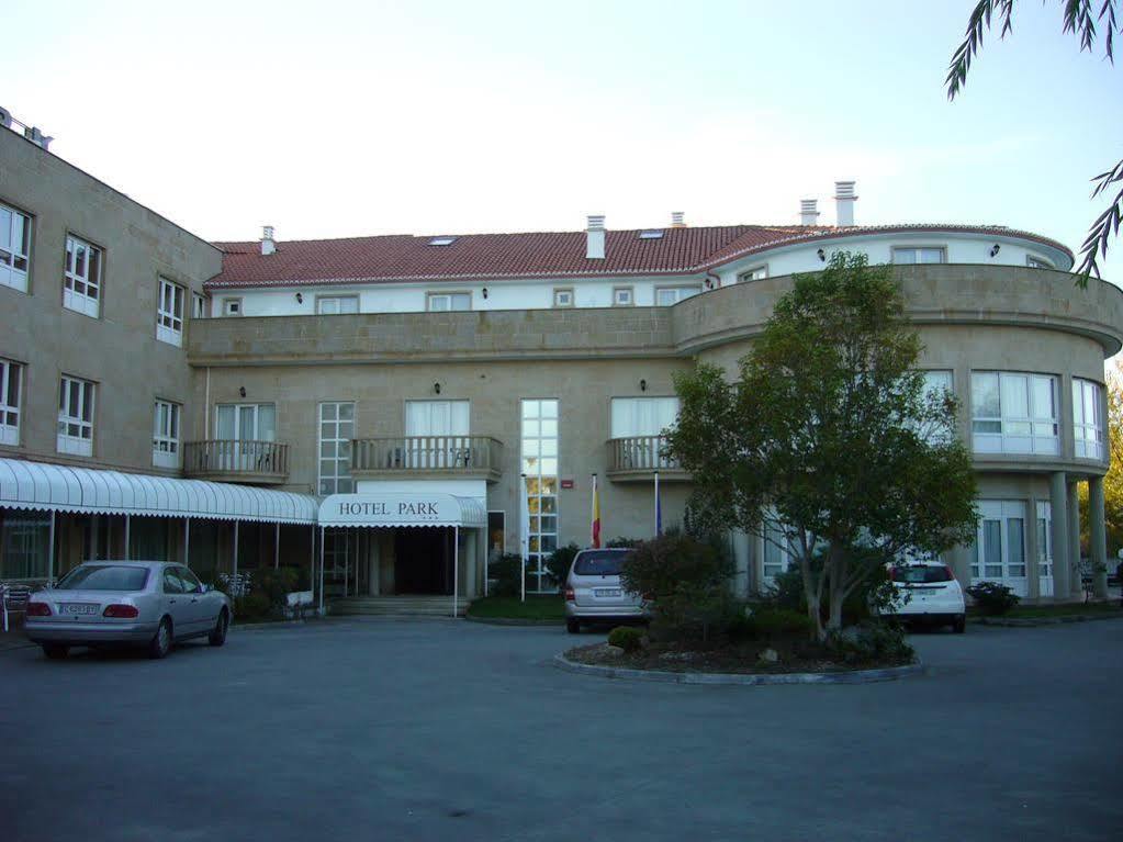 Hotel Park Нойя Экстерьер фото
